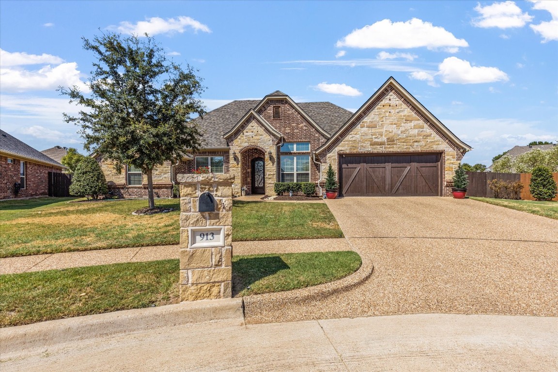 913 Joshua Court Granbury TX 76048