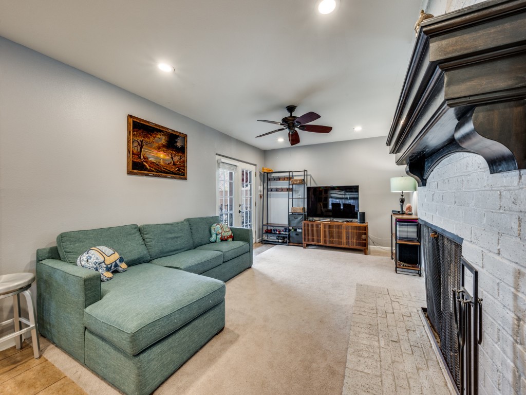 9835 Estate Lane Dallas TX 75238