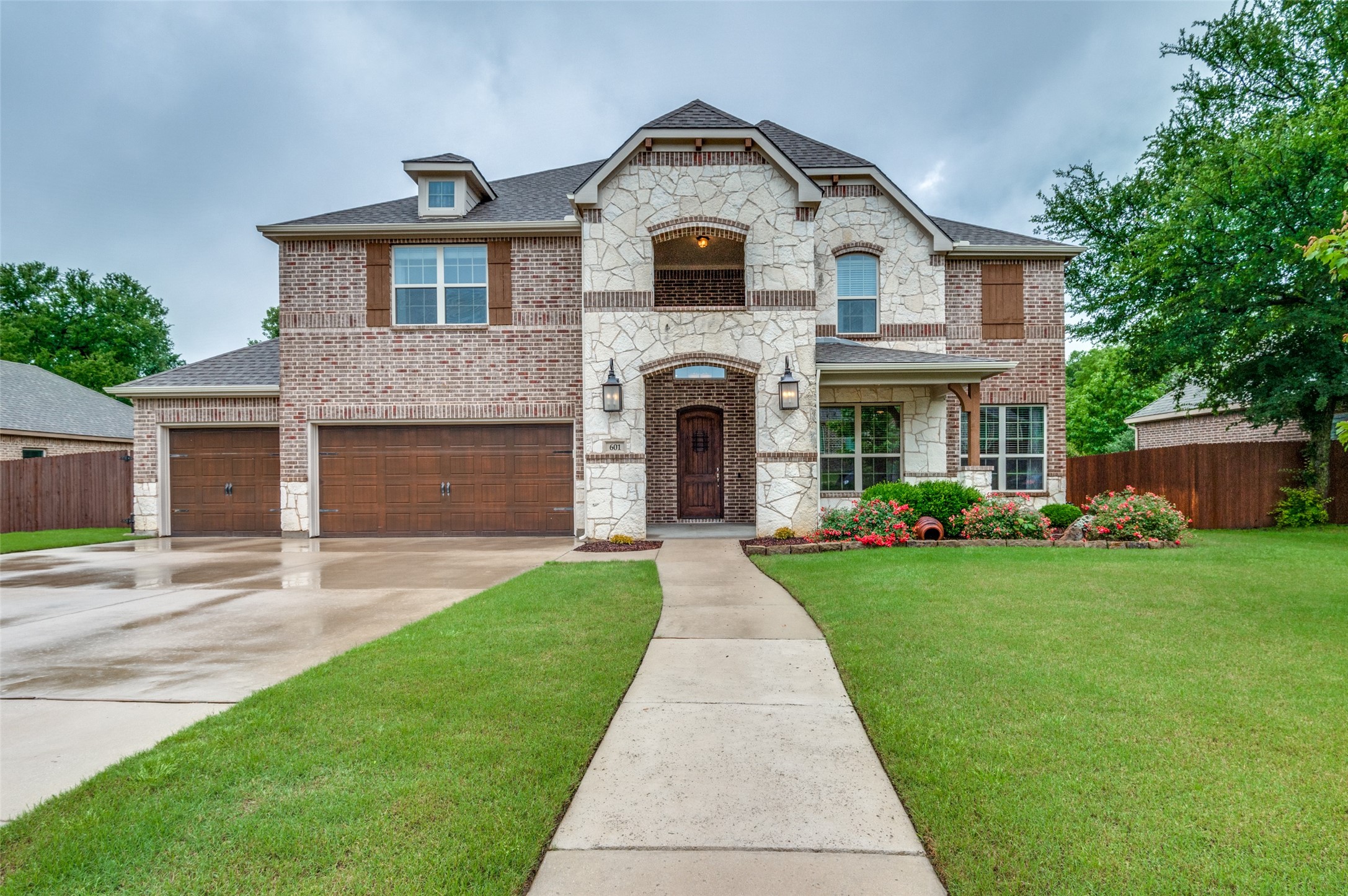 601 Pine Island Circle Mansfield TX 76063