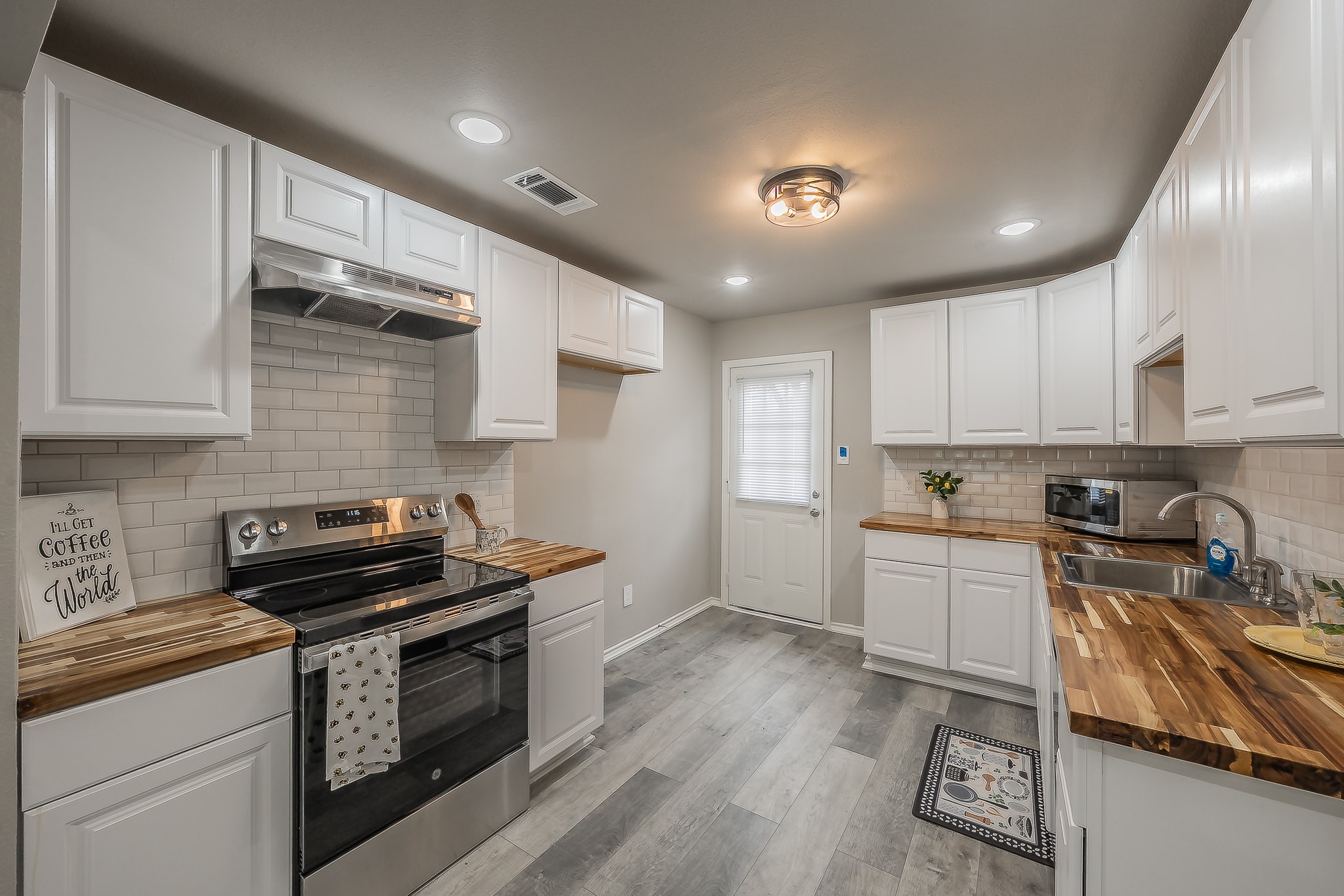 2635 Belknap Avenue Dallas TX 75216