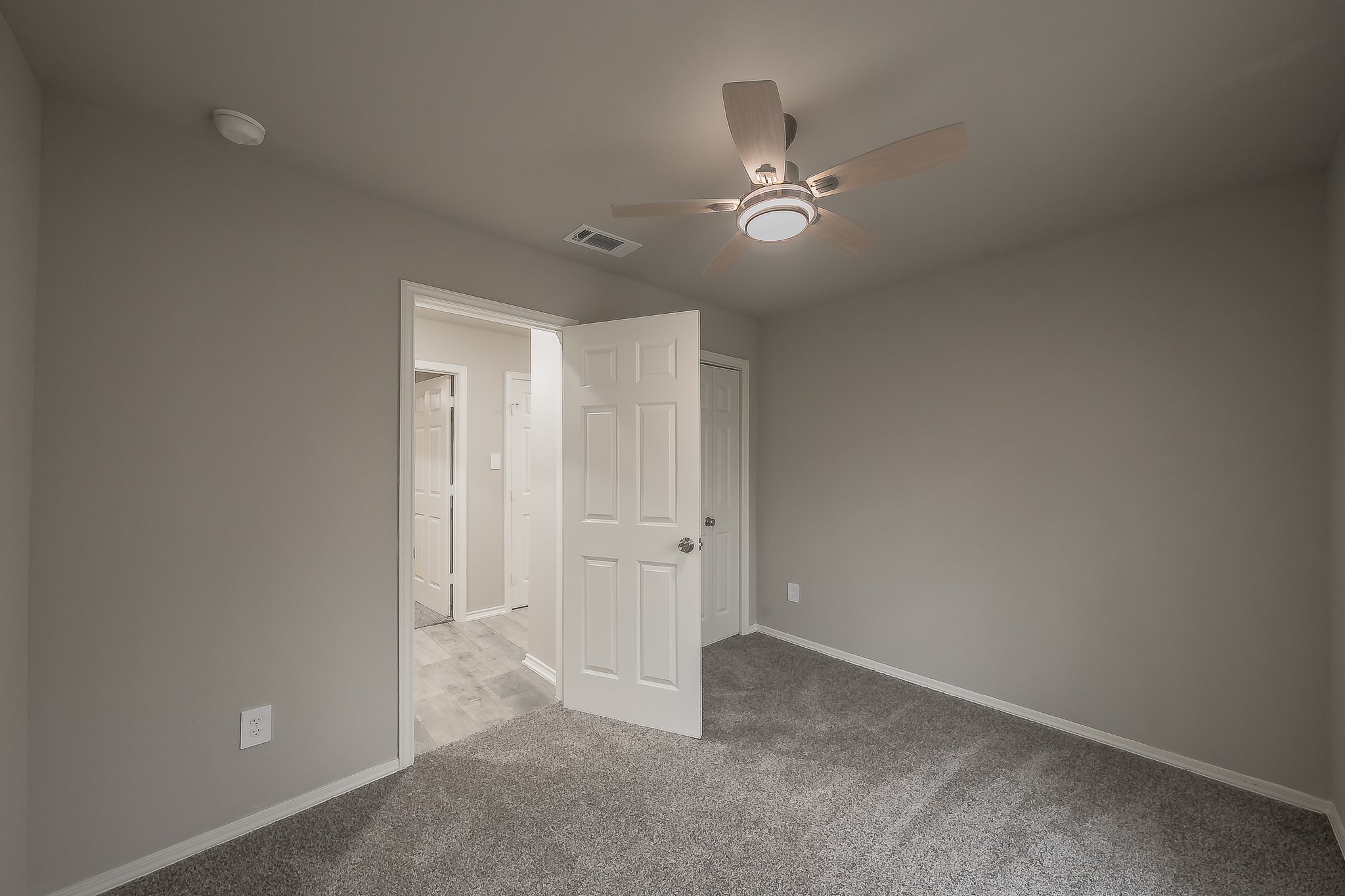 2635 Belknap Avenue Dallas TX 75216