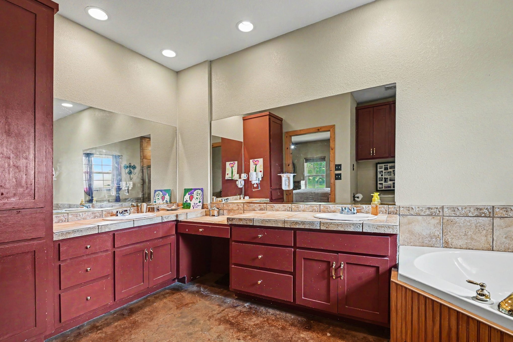 1342 County Road 1180 Decatur TX 76234