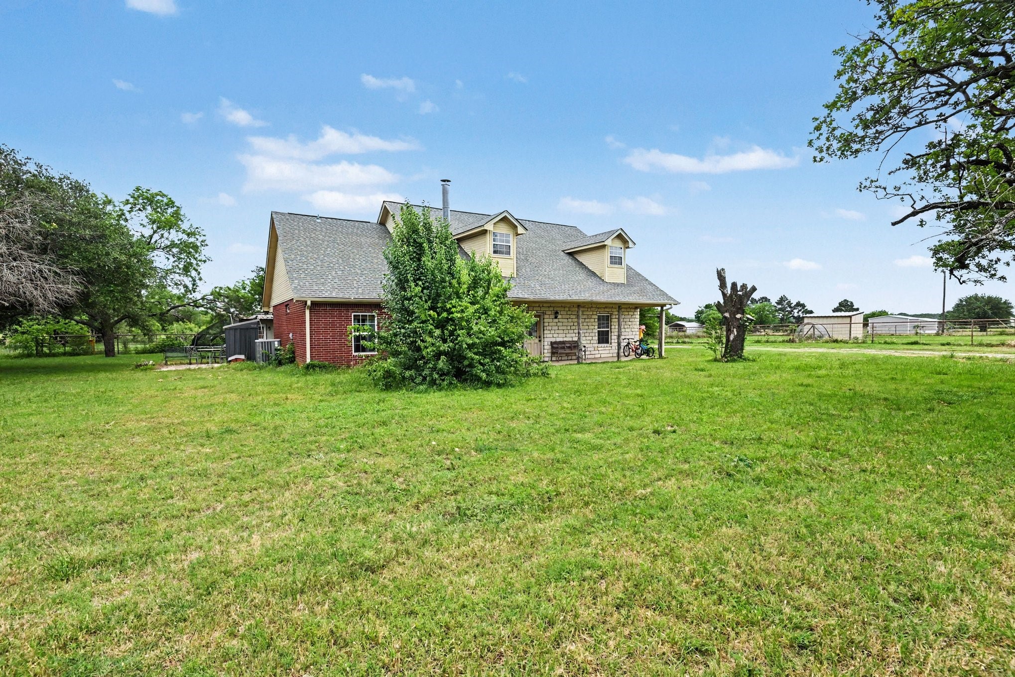1342 County Road 1180 Decatur TX 76234