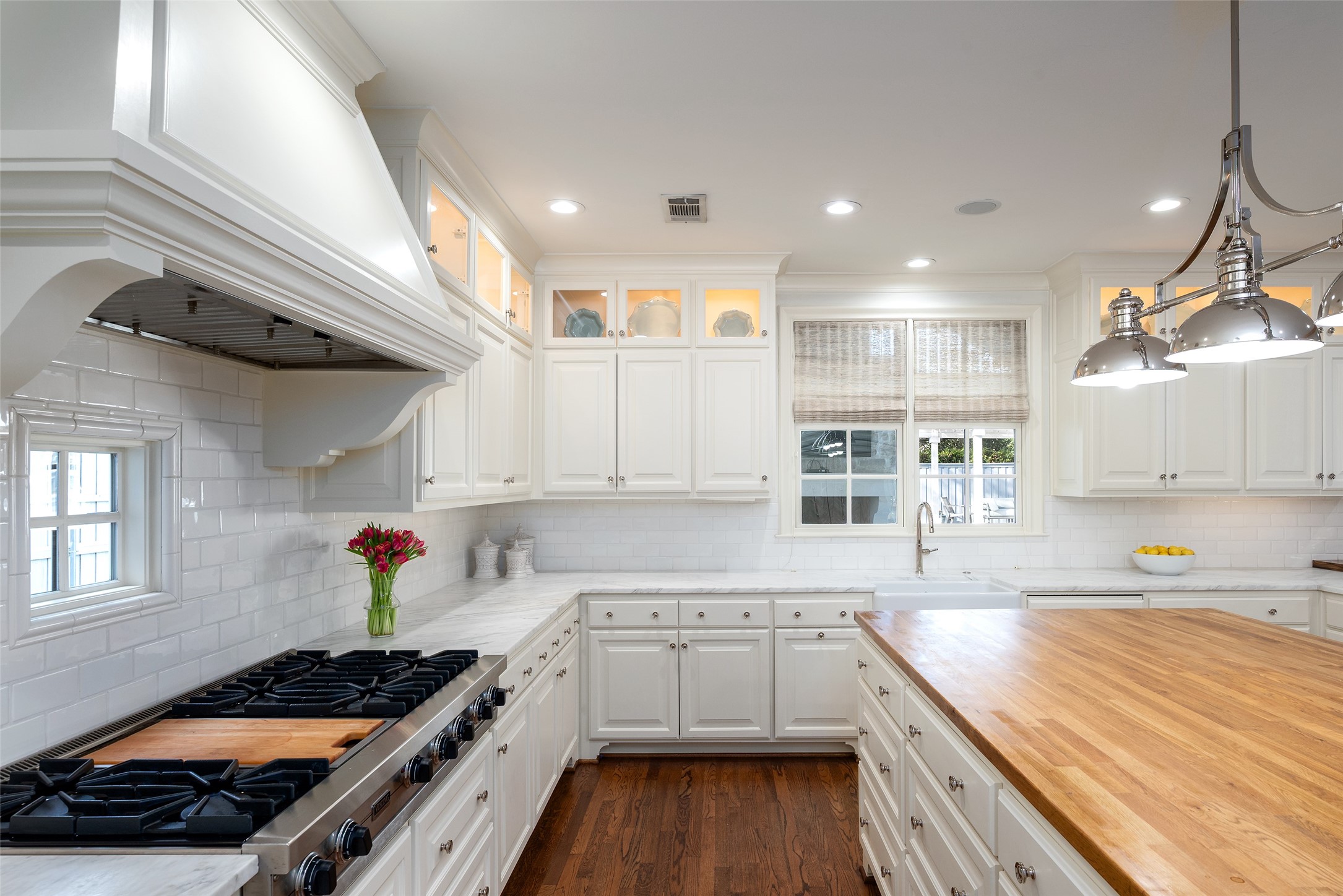 6431 Stichter Avenue Dallas TX 75230