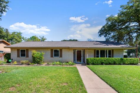 2517 Monterrey Street Arlington TX 76015