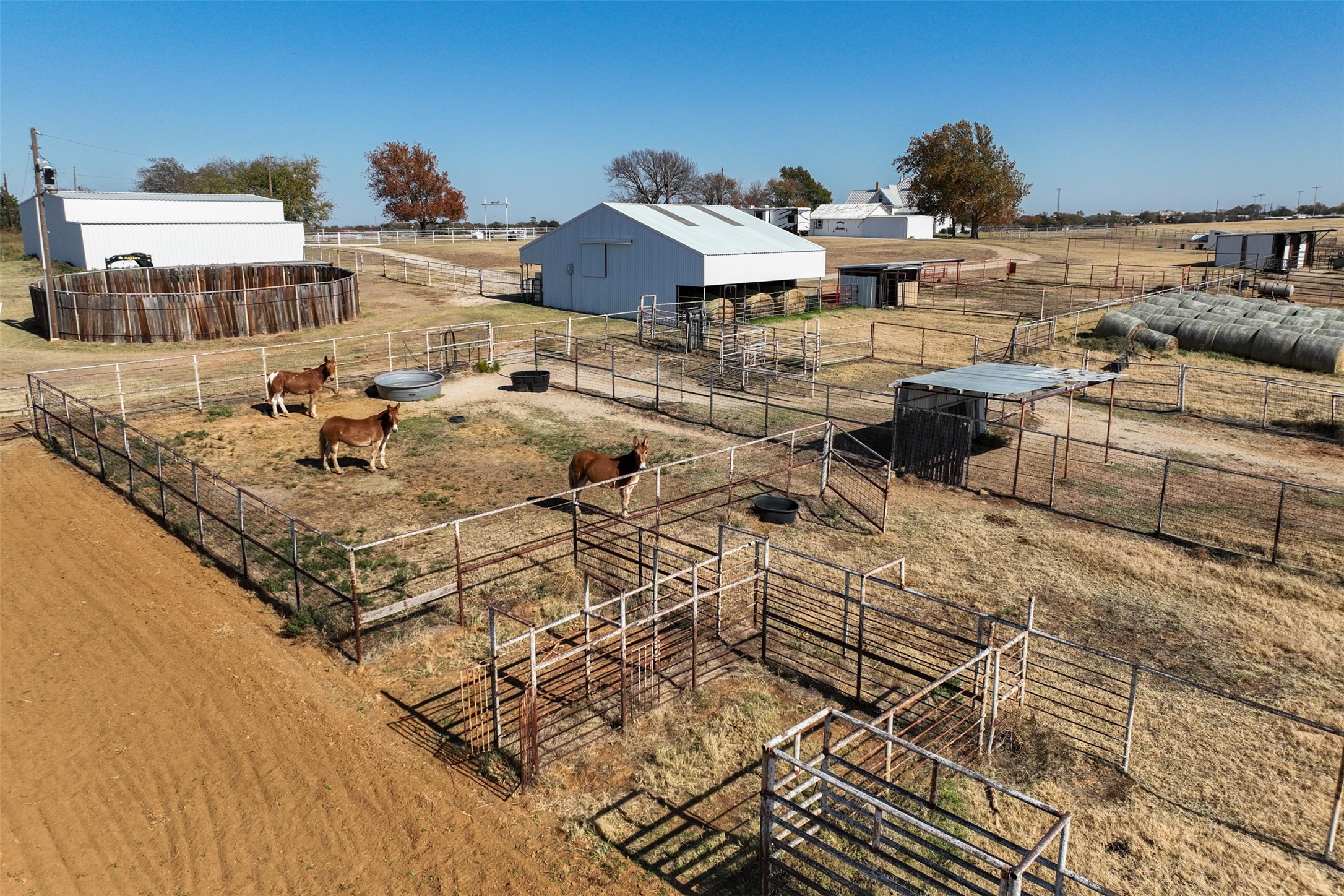 945 Quarter Horse Lane Bellevue TX 76228