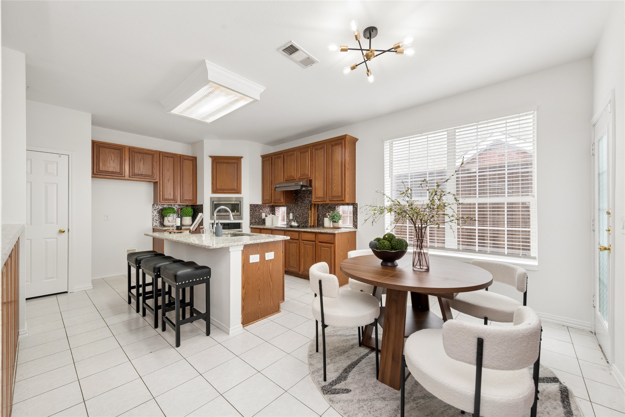2337 Ravenhurst Drive Plano TX 75025