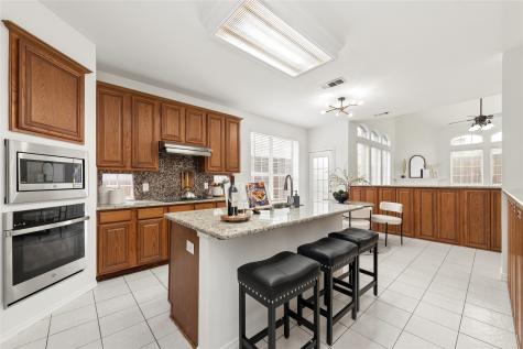 2337 Ravenhurst Drive Plano TX 75025