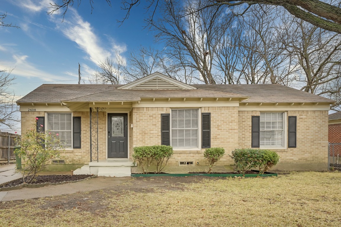 2608 Avon Drive Garland TX 75041