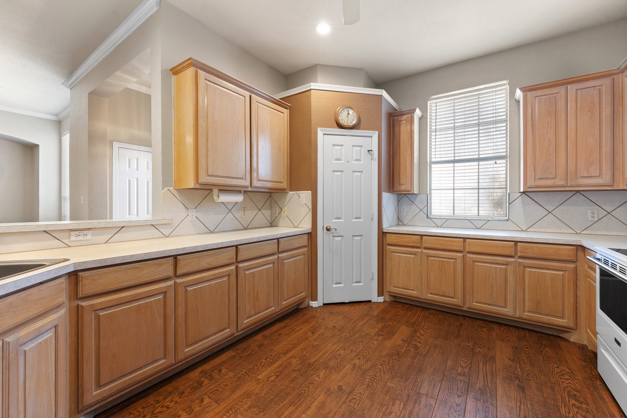 3004 Glenwood Drive Joshua TX 76058