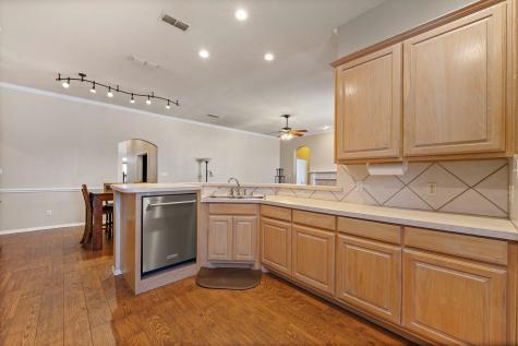 3004 Glenwood Drive Joshua TX 76058