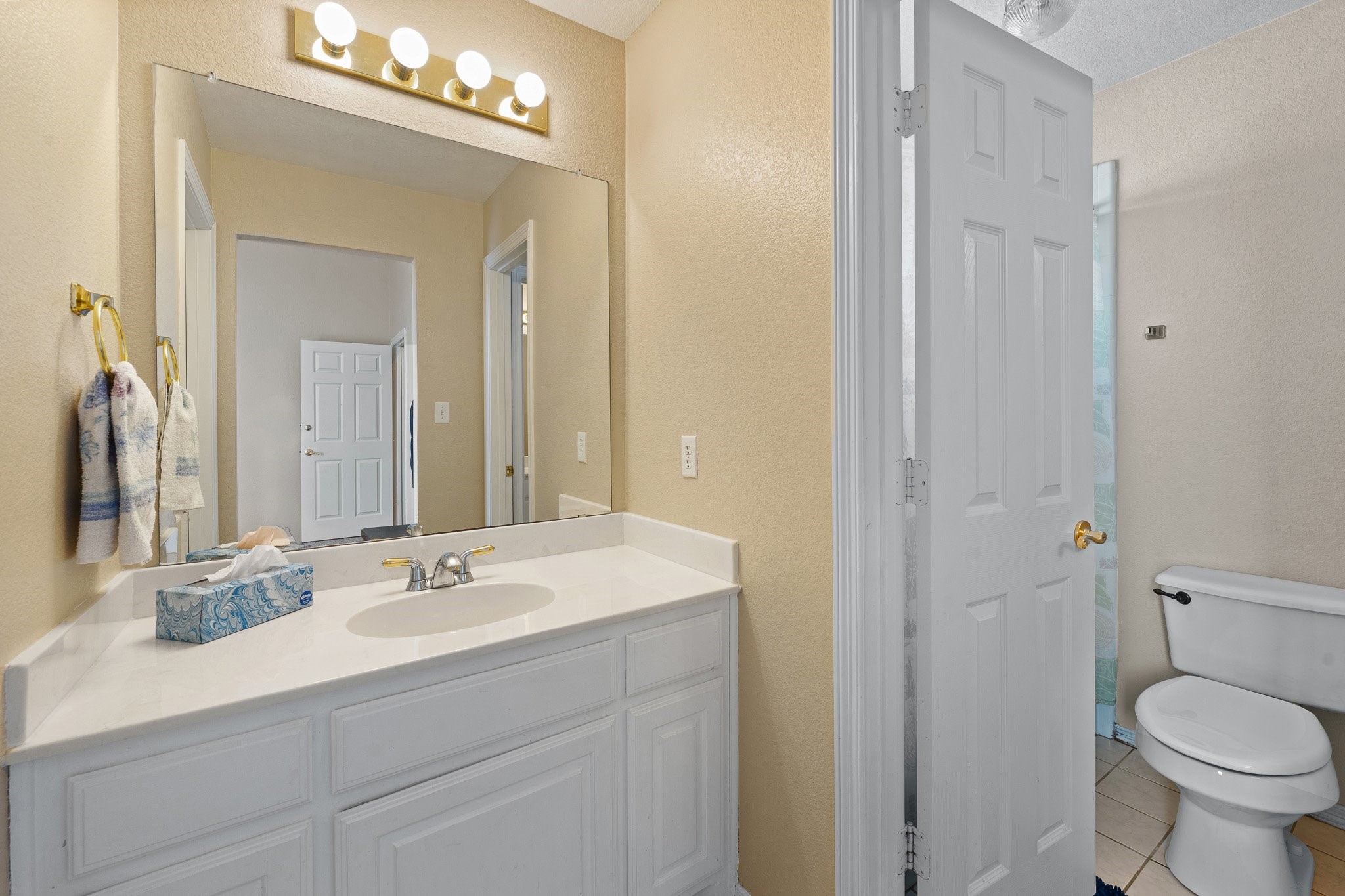 3004 Glenwood Drive Joshua TX 76058