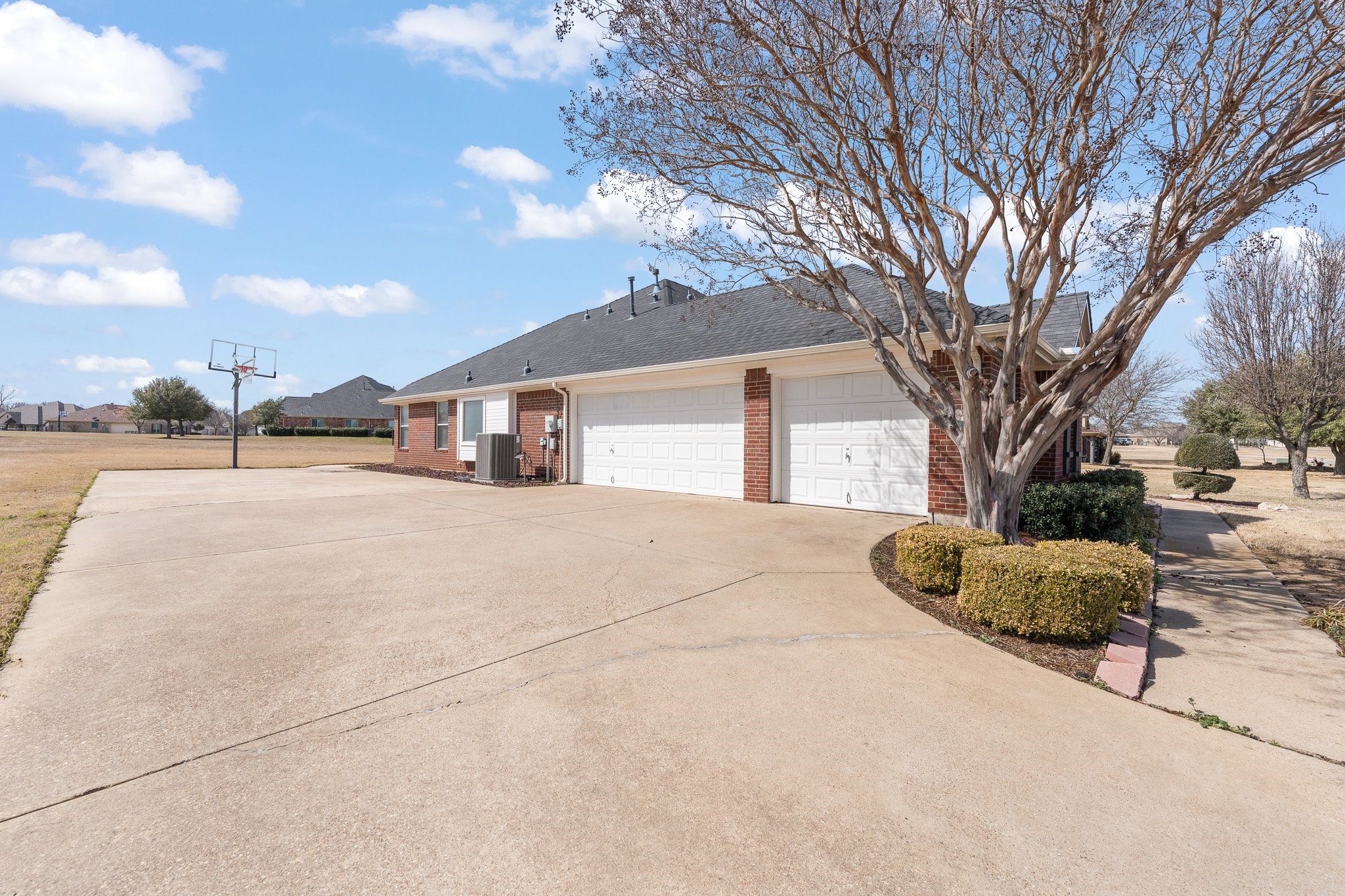 3004 Glenwood Drive Joshua TX 76058