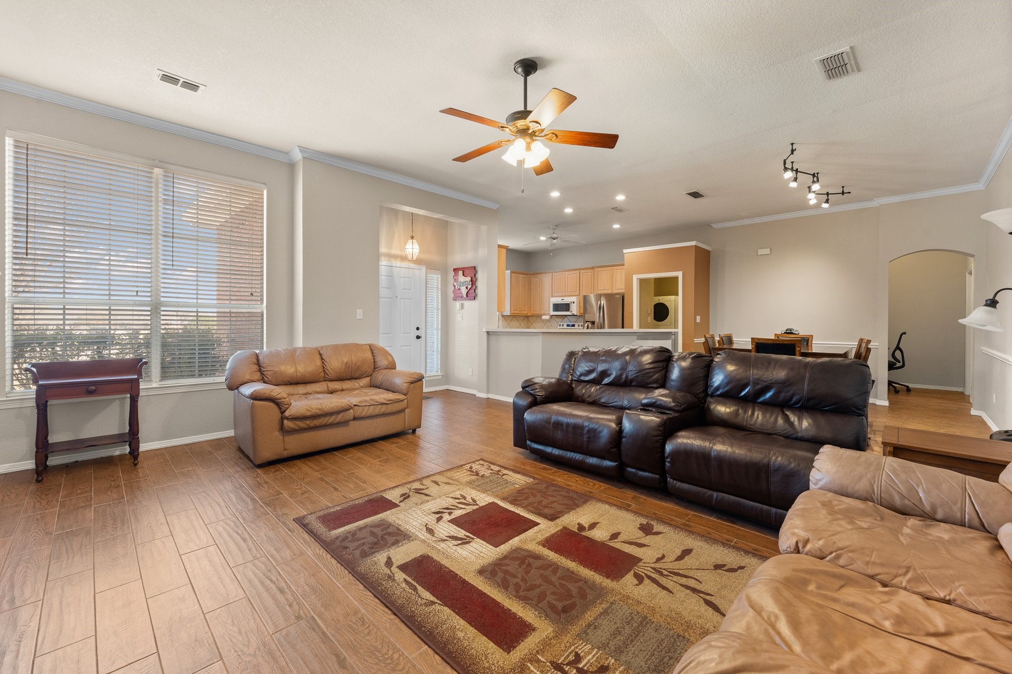 3004 Glenwood Drive Joshua TX 76058