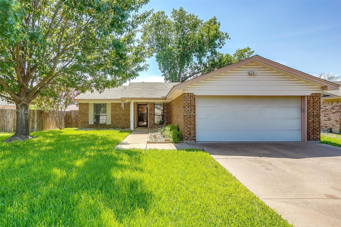 3736 Greenstone Drive Fort Worth TX 76137