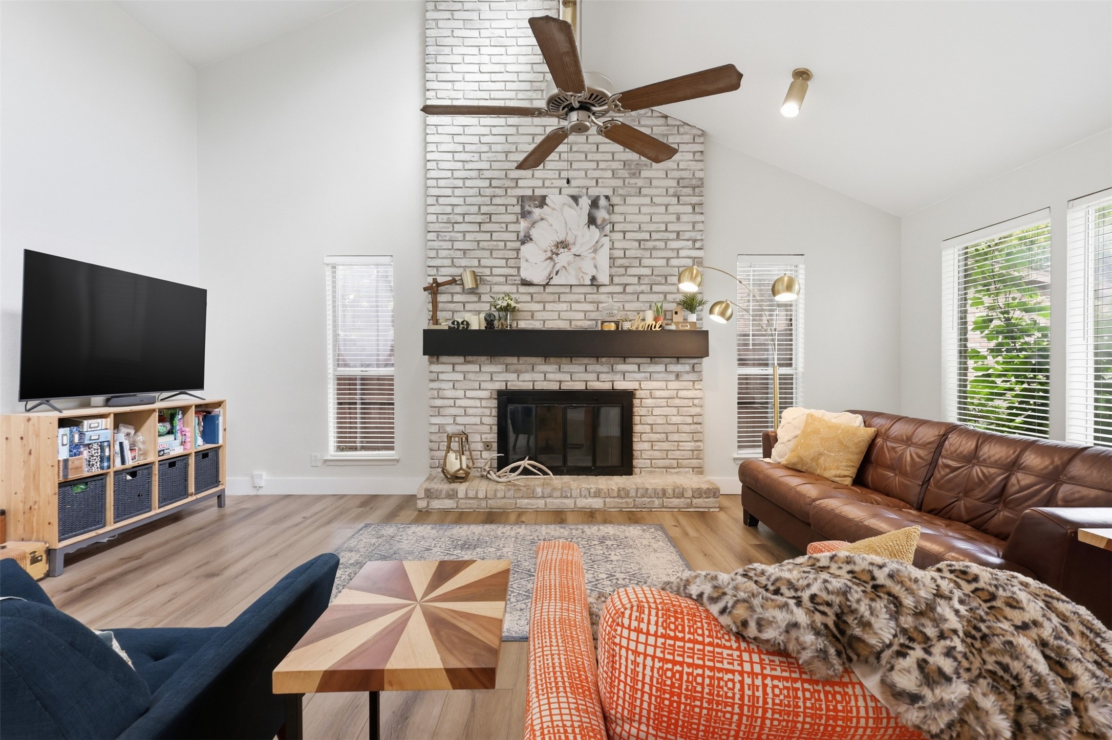 5800 Thoreau Lane Arlington TX 76016