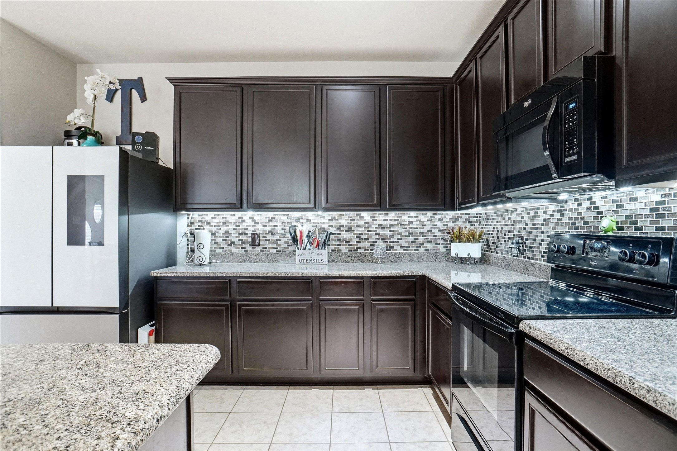 1625 Kawati Way Krum TX 76249
