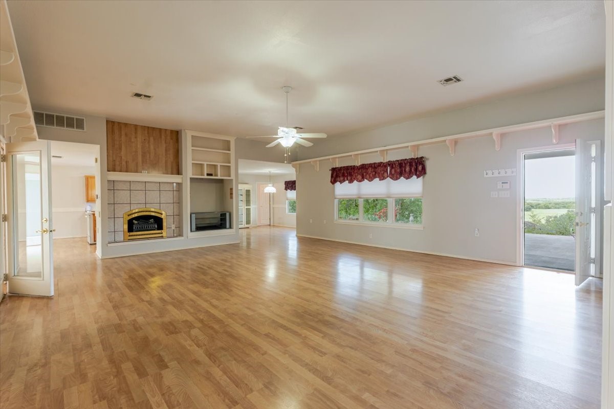 2400 Carter Road Springtown TX 76082