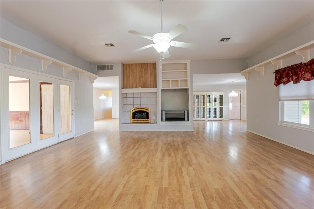 2400 Carter Road Springtown TX 76082