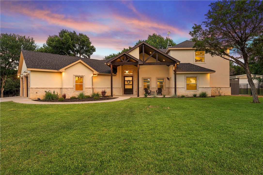 950 Whispering Oaks China Spring TX 76633