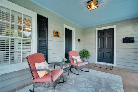 203 N Clay Street Ennis TX 75119