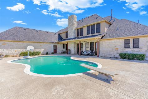 4520 S Nolan River Road Cleburne TX 76033