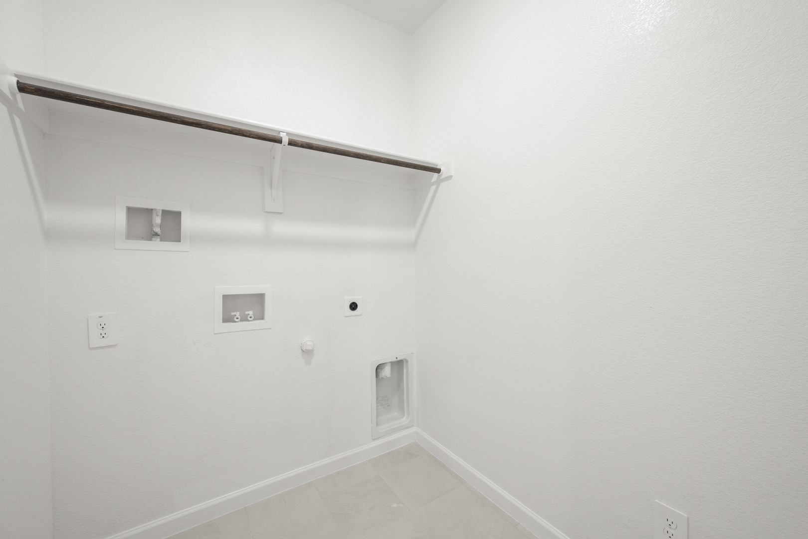 625 Godley Ranch Godley TX 76044