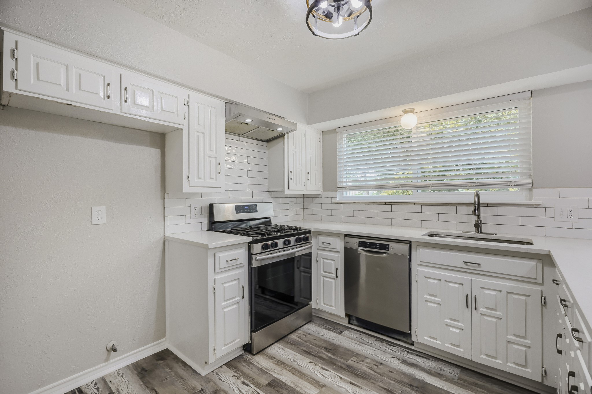 2129 Richbrook Drive Garland TX 75044