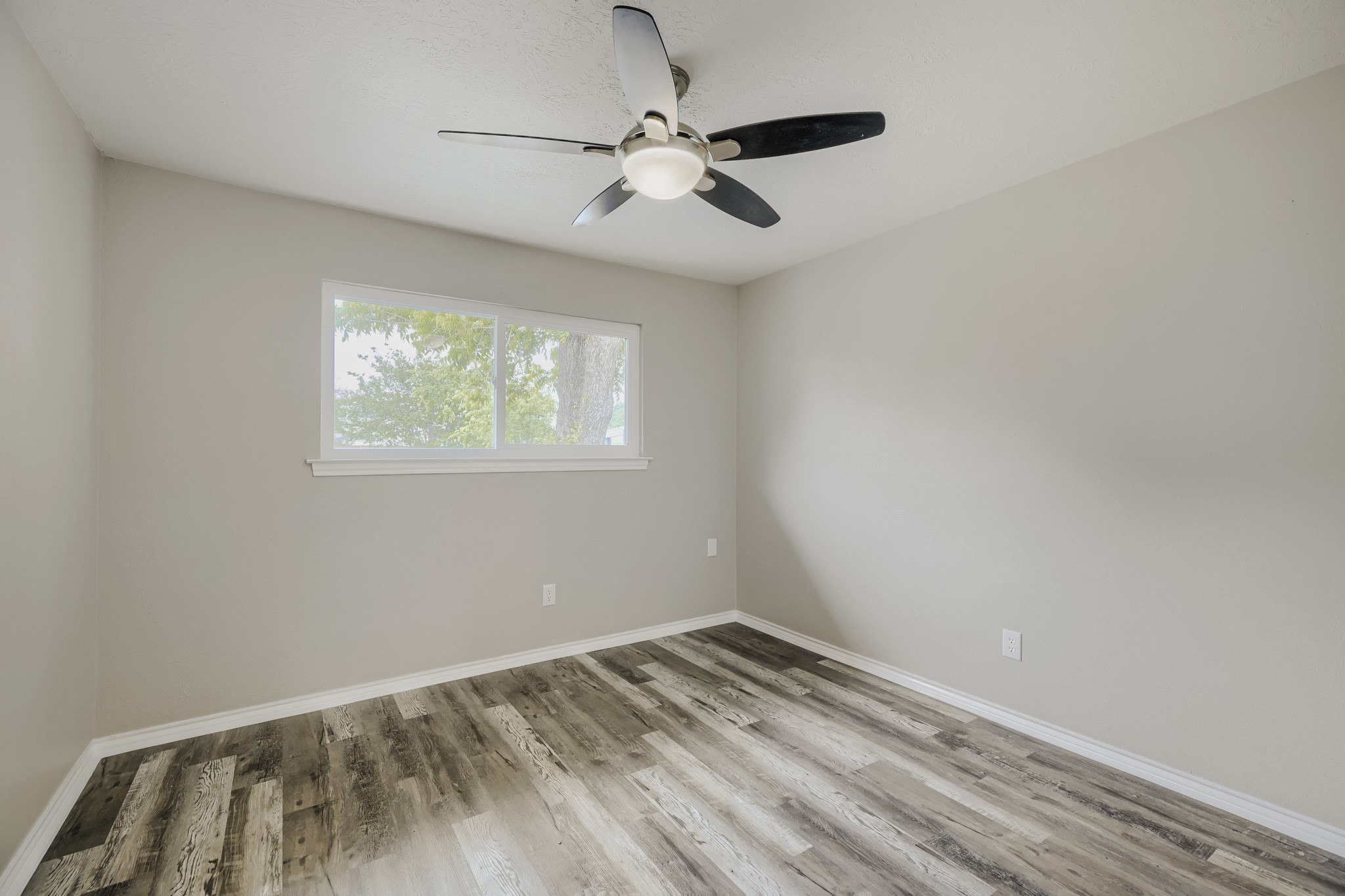 2129 Richbrook Drive Garland TX 75044