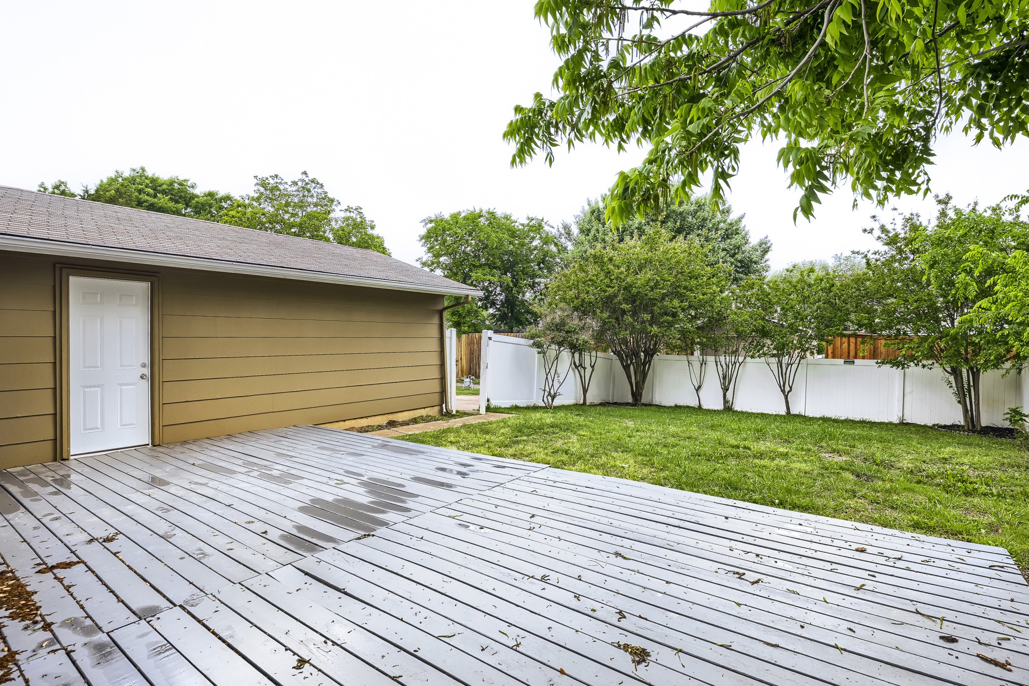 2129 Richbrook Drive Garland TX 75044