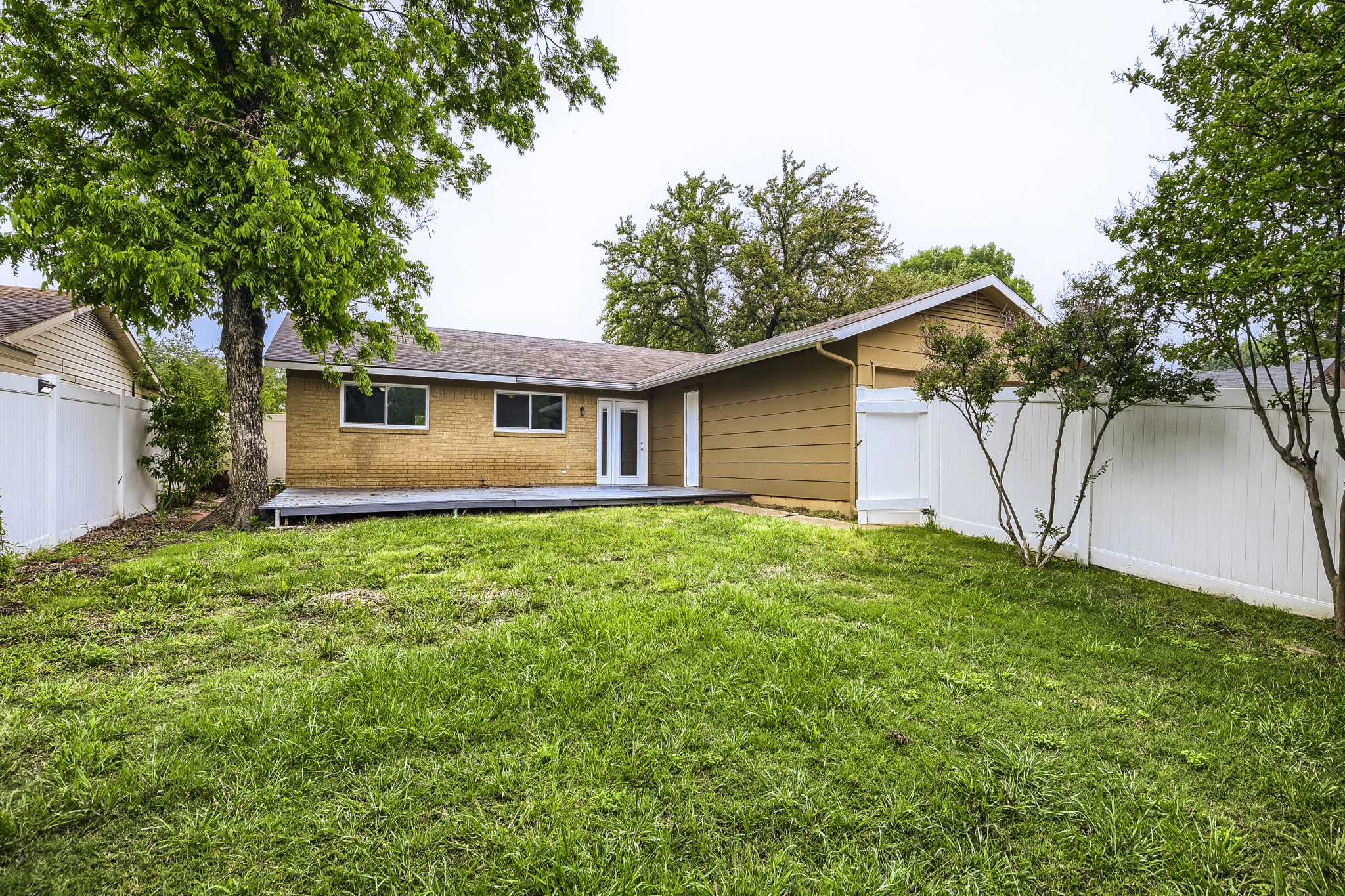 2129 Richbrook Drive Garland TX 75044