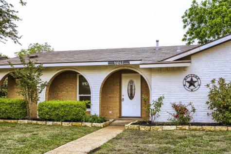 2129 Richbrook Drive Garland TX 75044