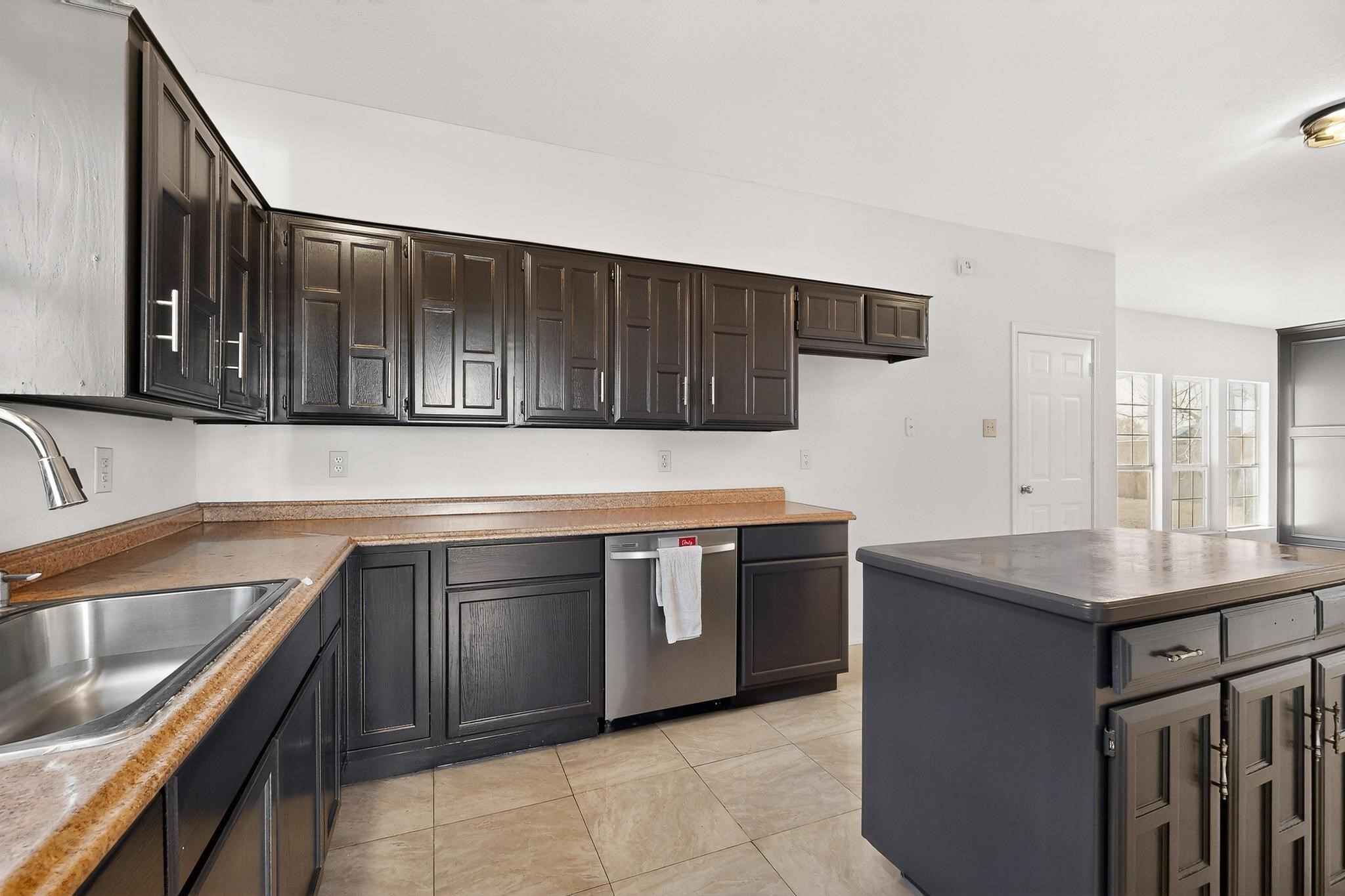 1504 Aldridge Drive Lancaster TX 75134