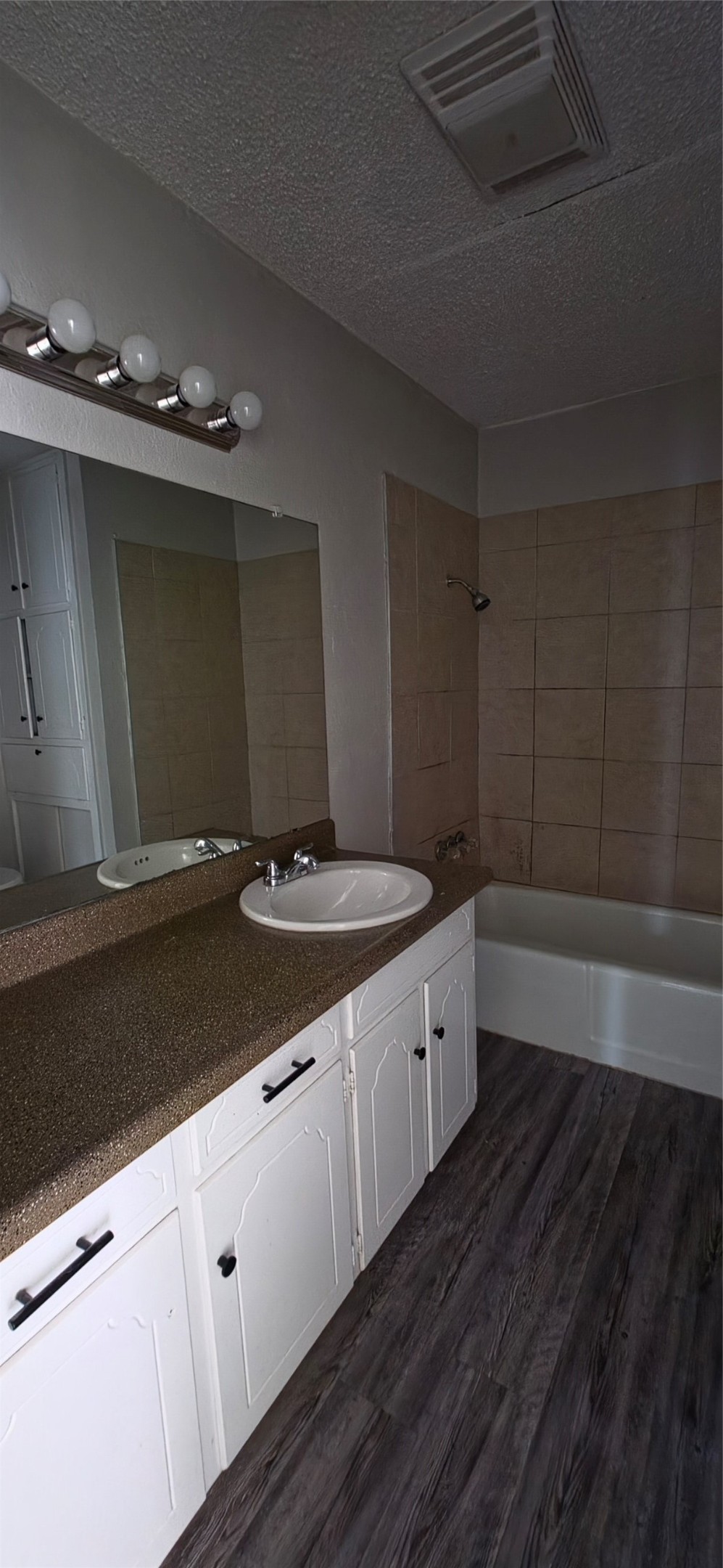 6432 Summit Ridge Drive Watauga TX 76148
