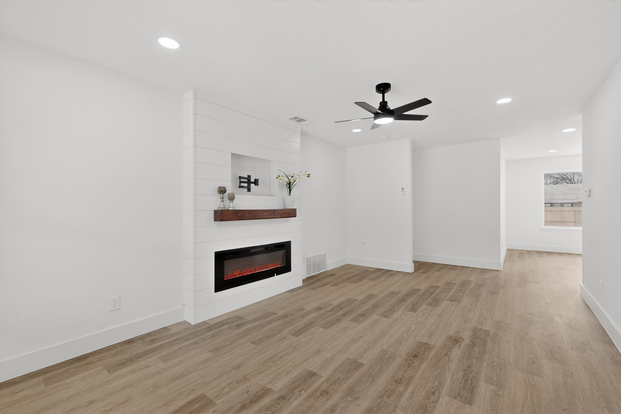 501 Cambridge Drive Richardson TX 75080