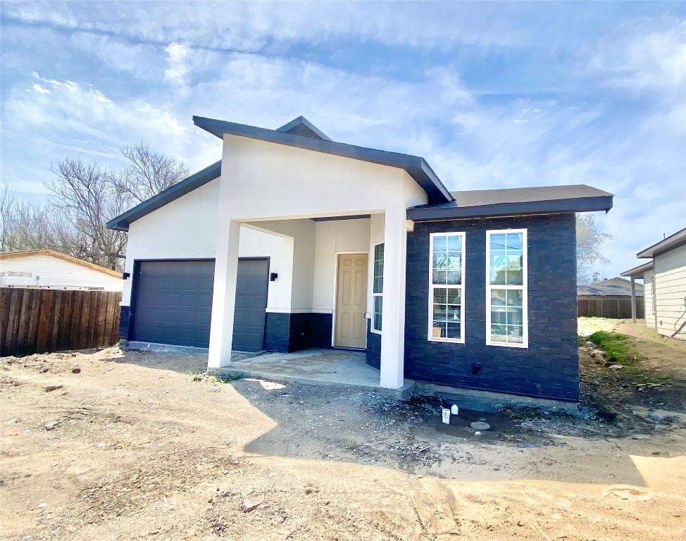 618 Atlanta Street Fort Worth TX 76104