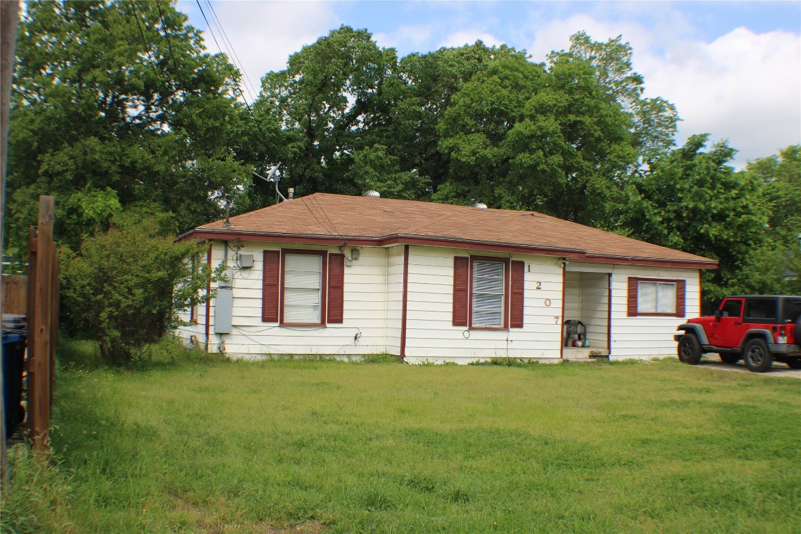 1207 Cabot Drive Dallas TX 75217