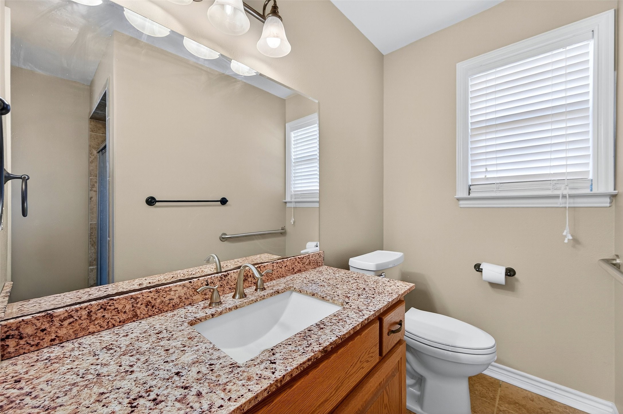 1835 Fm 697 Sherman TX 75090