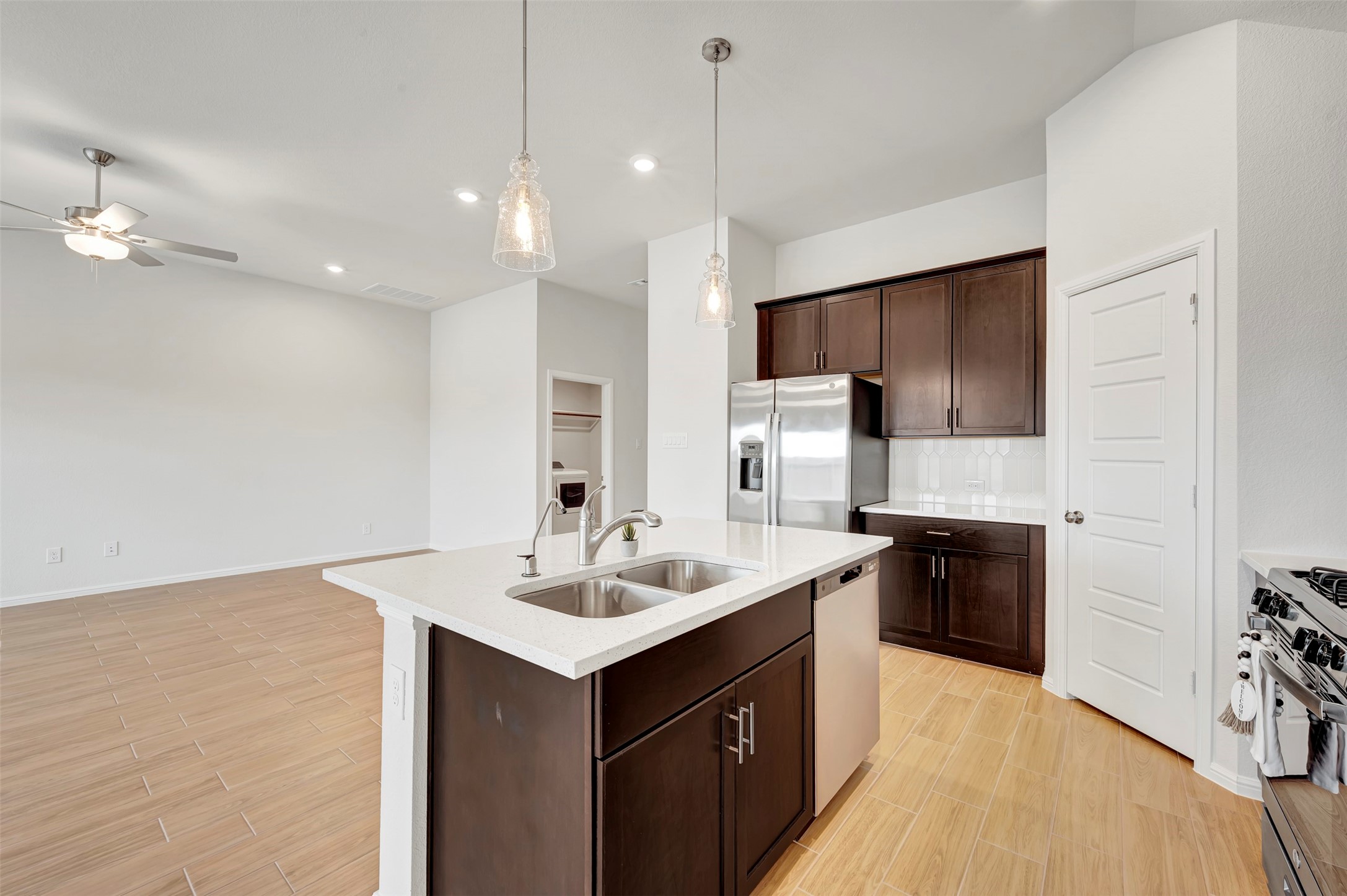 113 Rockwood Lane Justin TX 76247