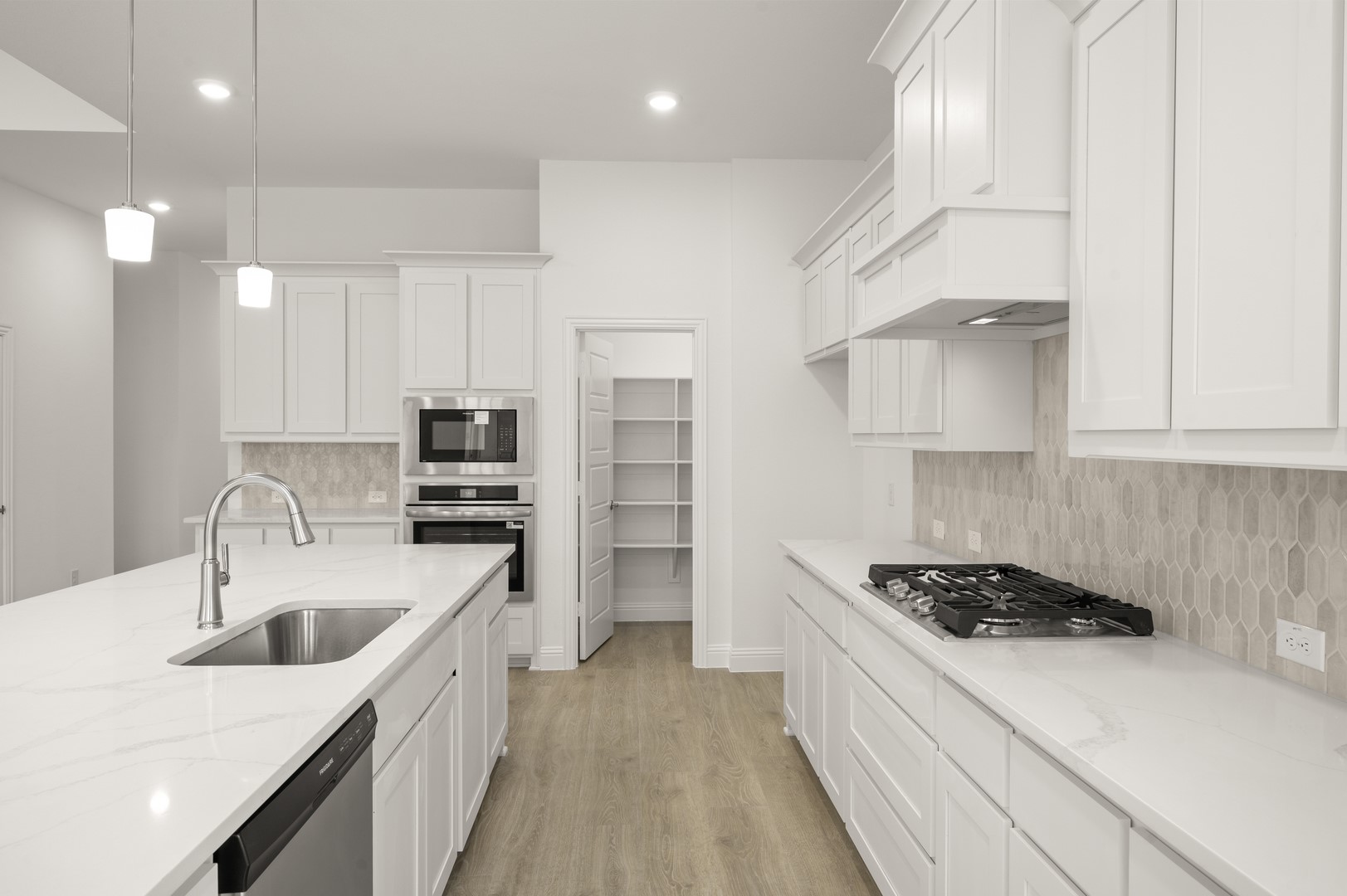 4304 Knight Street Midlothian TX 76065