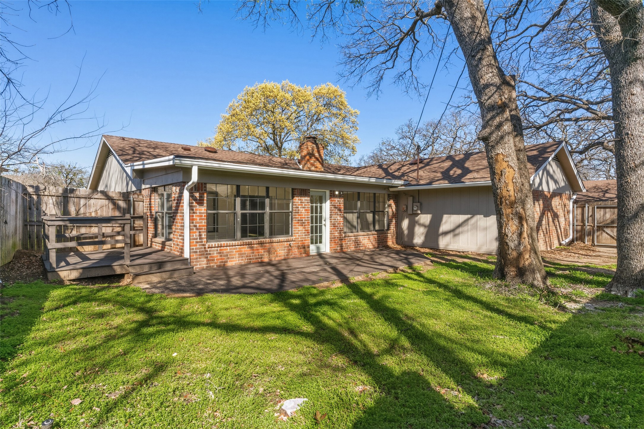 3801 Pleasant Wood Court Arlington TX 76016