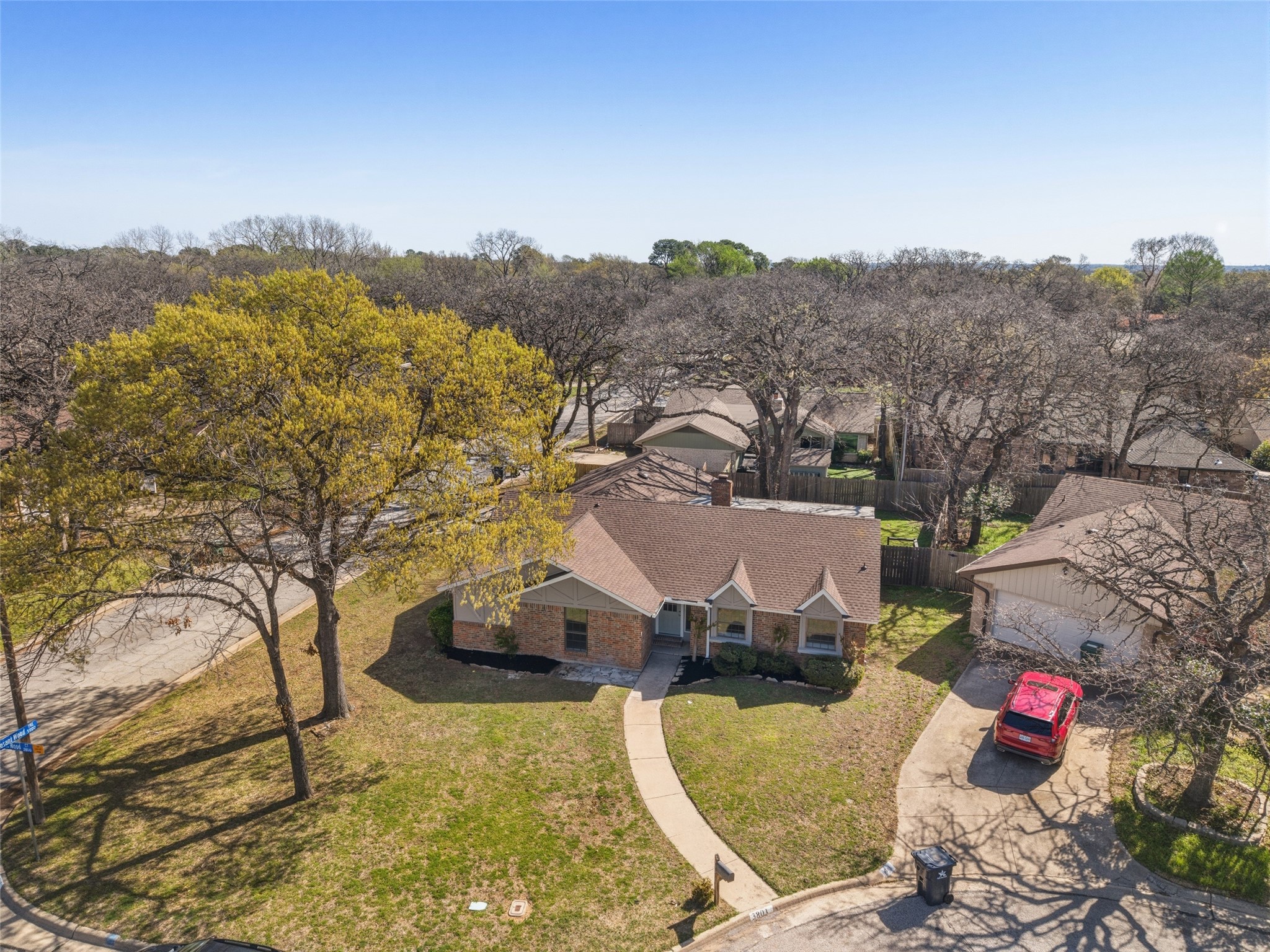 3801 Pleasant Wood Court Arlington TX 76016