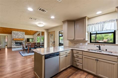 122 Lake Terrace Drive Mabank TX 75156