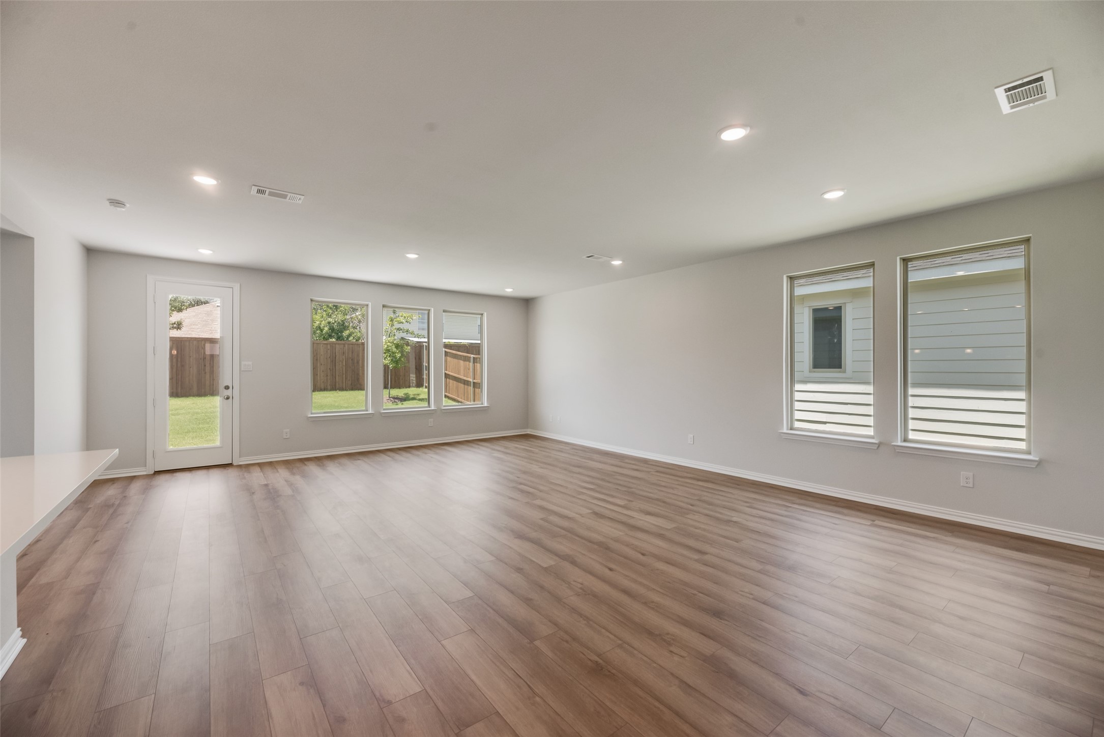 1017 Canoe Way Crowley TX 76036