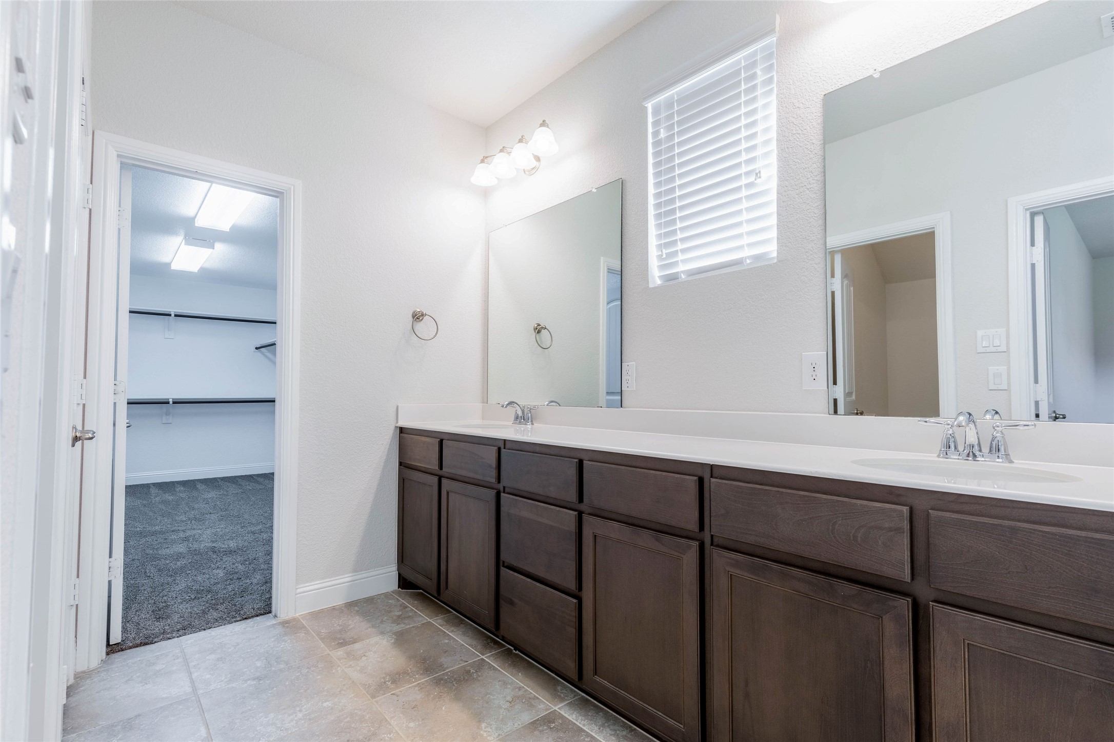 824 Parkside Drive Argyle TX 76226