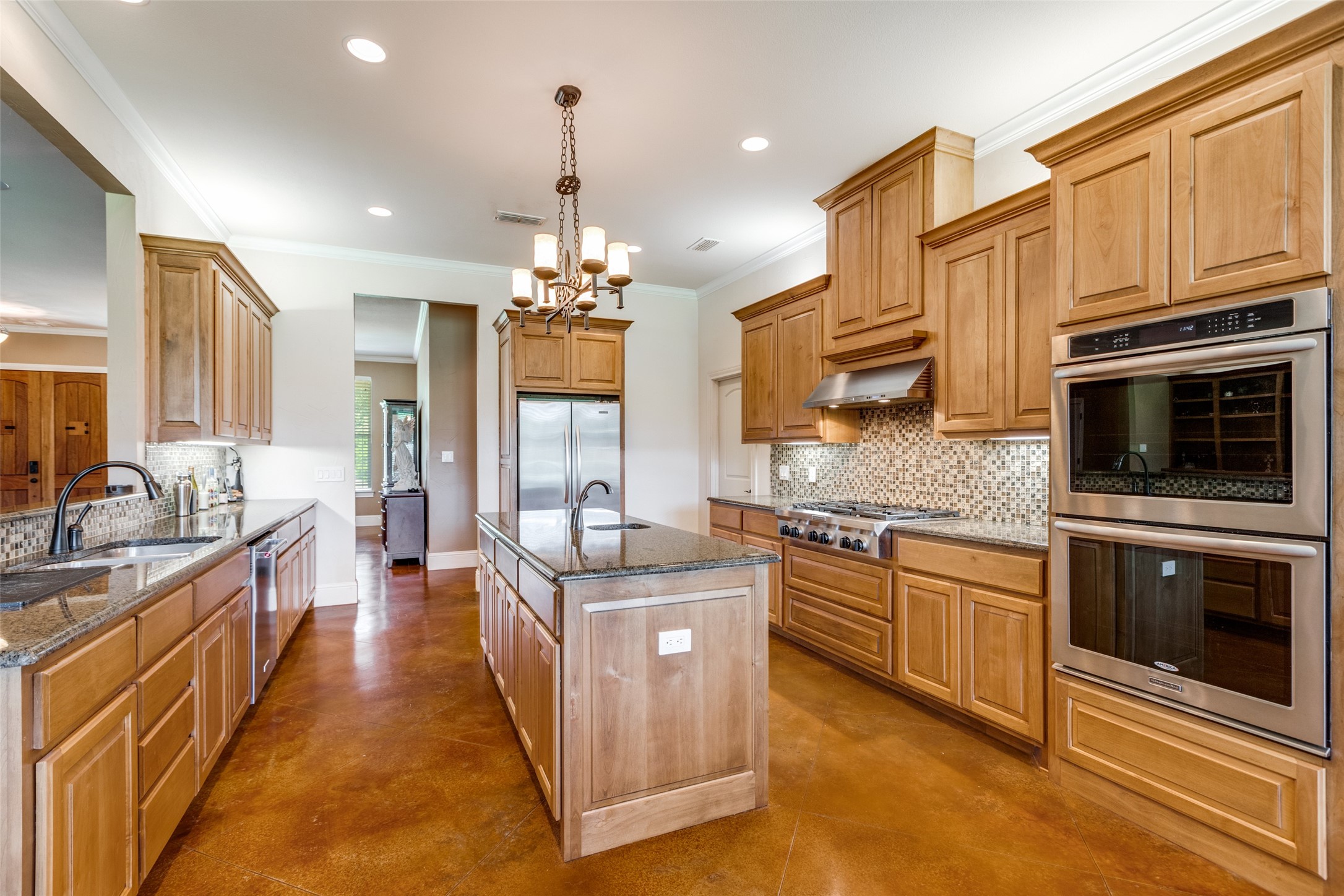 643 County Road 2255 Telephone TX 75488