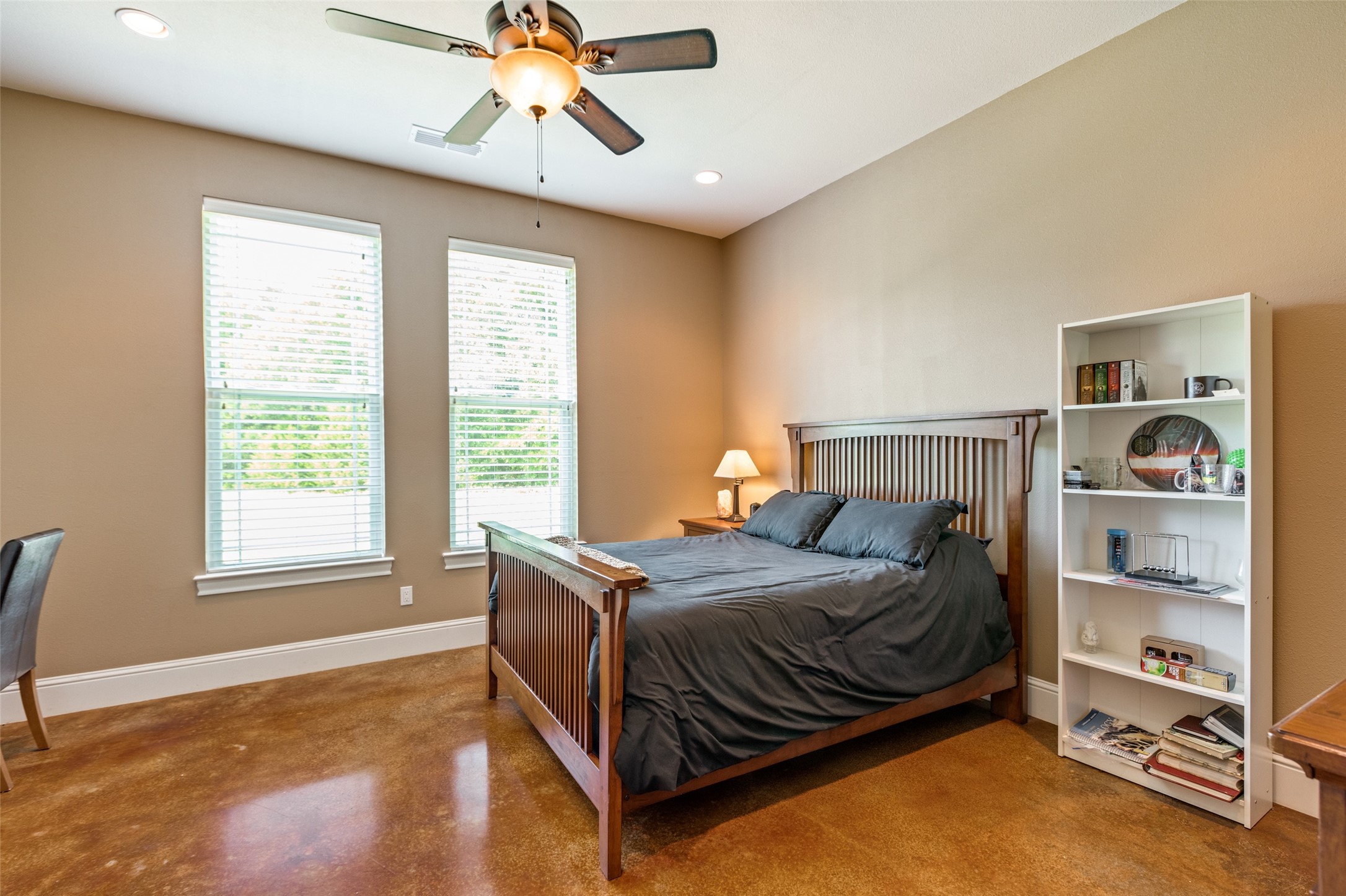 643 County Road 2255 Telephone TX 75488