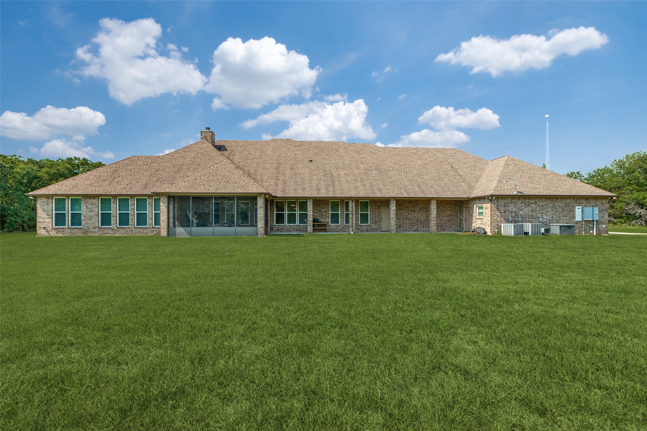 643 County Road 2255 Telephone TX 75488