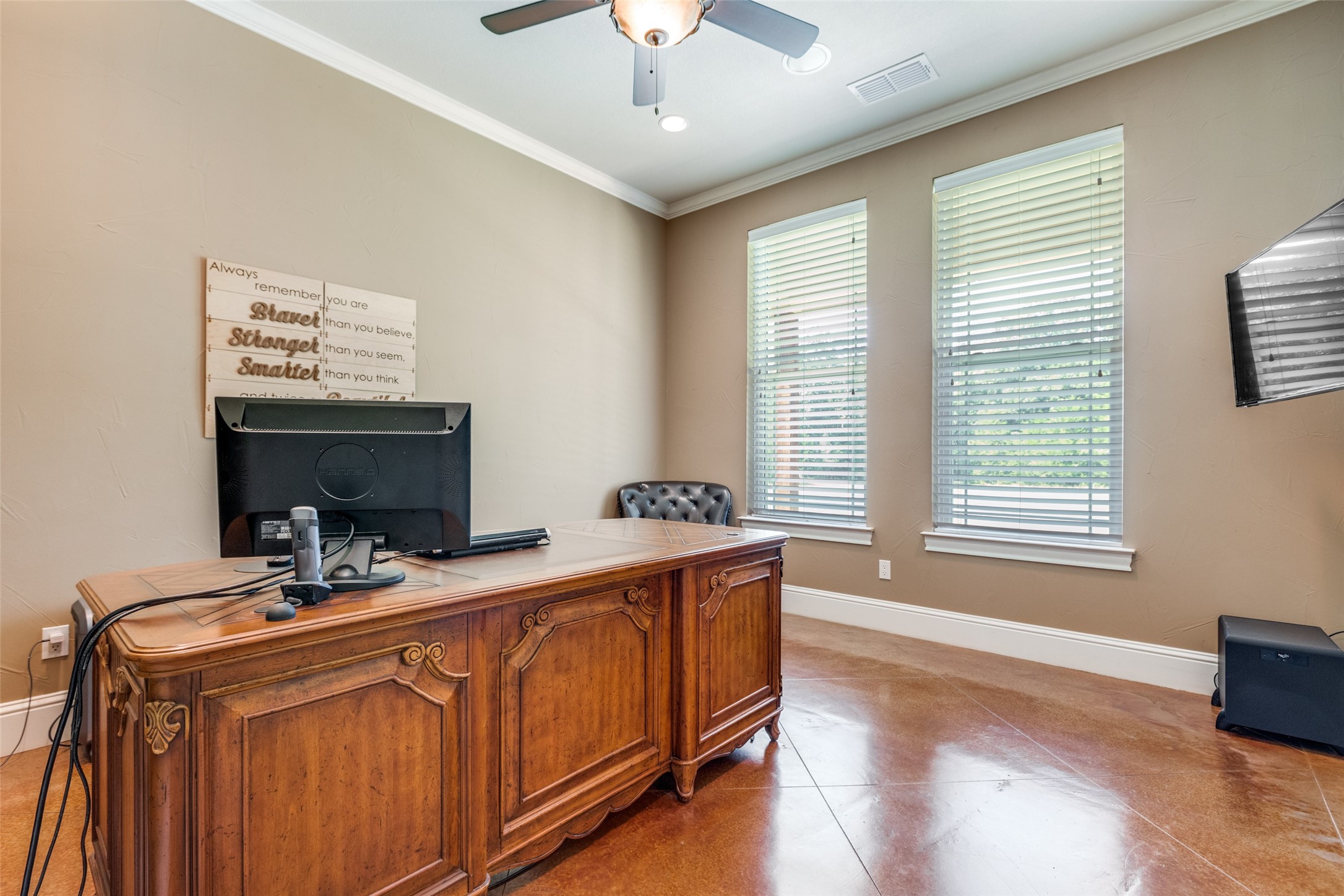643 County Road 2255 Telephone TX 75488