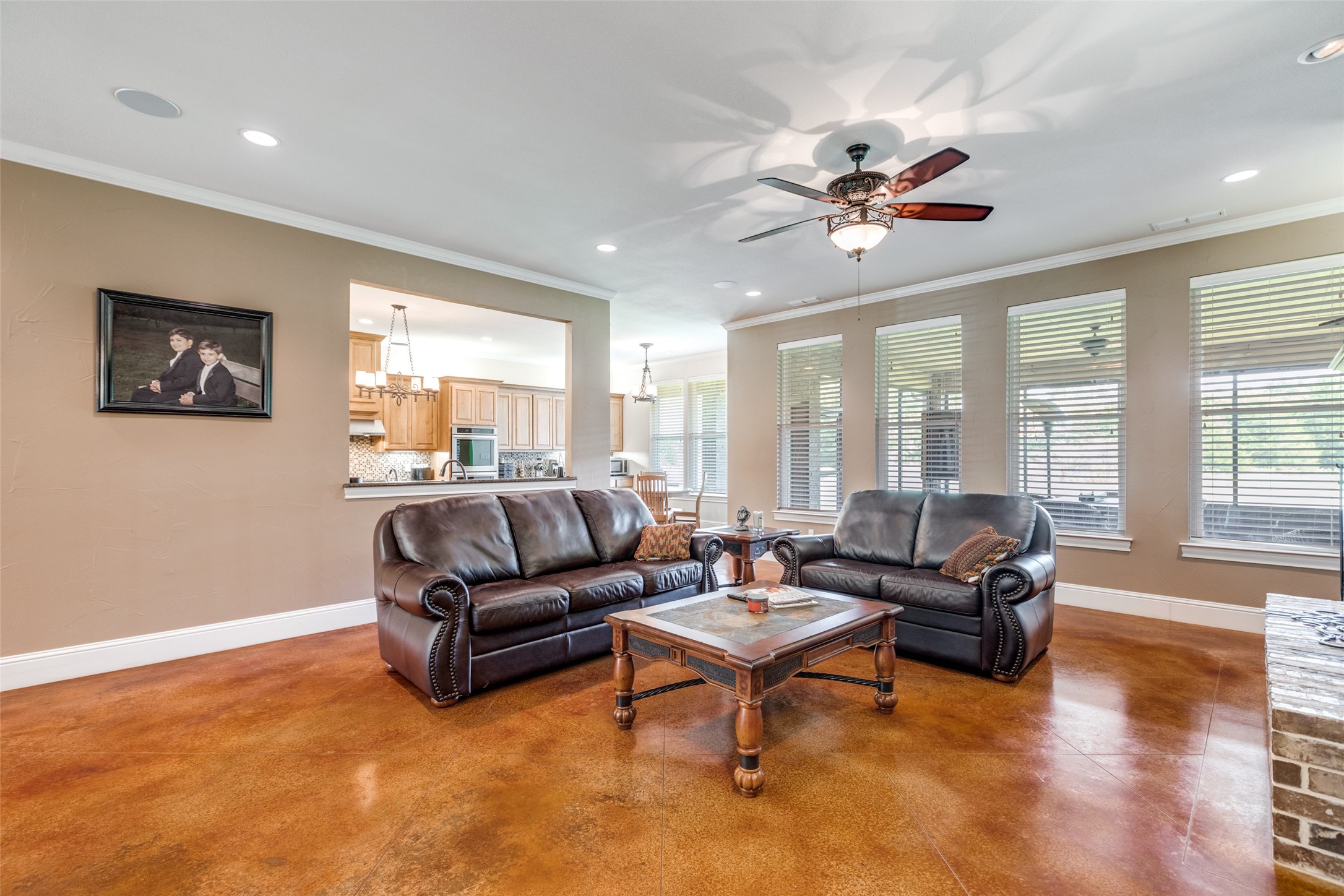 643 County Road 2255 Telephone TX 75488